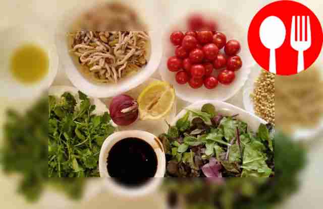 Подготовьте ингредиенты. Промойте очищенный...