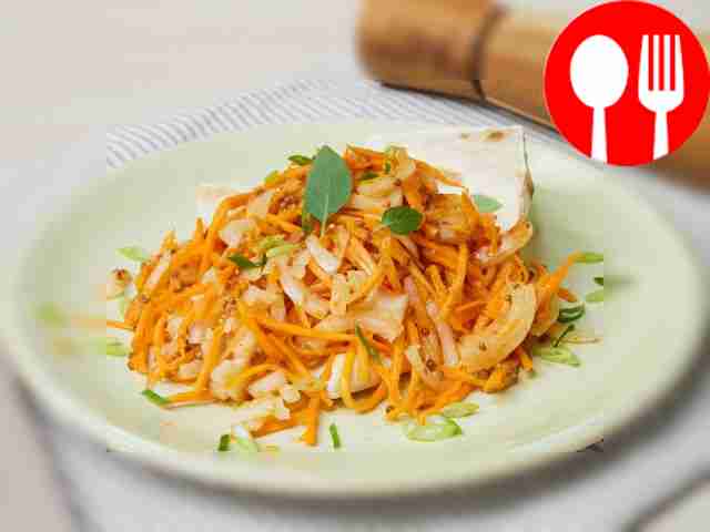 Морковь по-корейски с луком