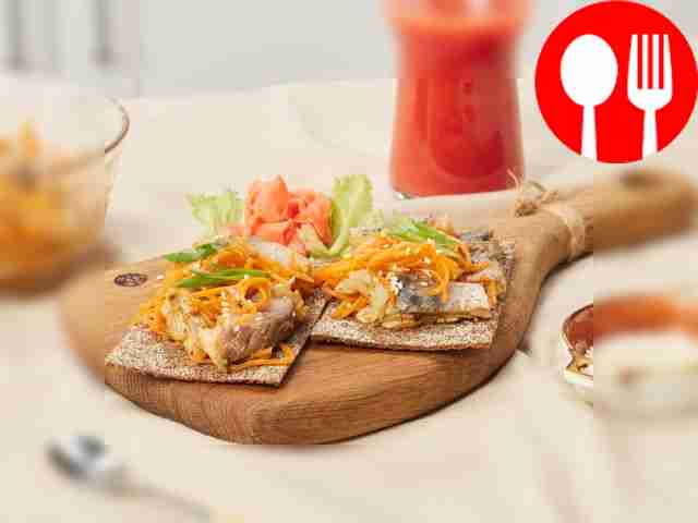 Скумбрия с морковью по-корейски