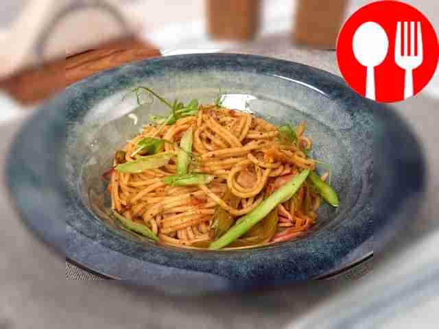 Спагетти со свининой