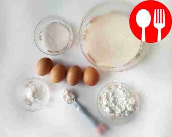 Разогрейте духовку до 180 °С. Яйца комнатной...