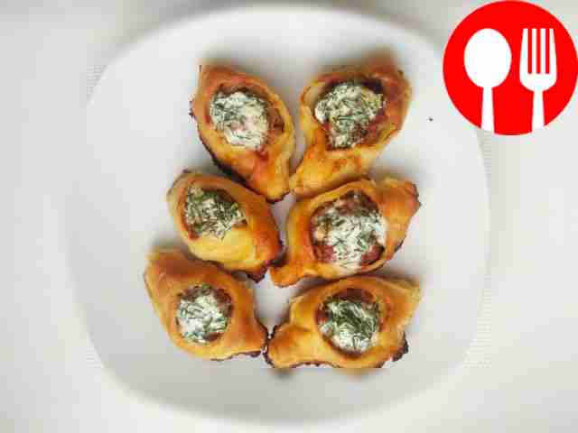 Подавайте манты как самостоятельное горячее...