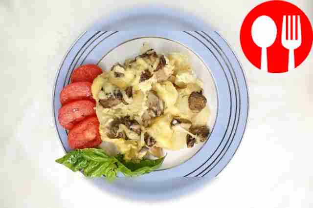 Праздничная курица с шампиньонами