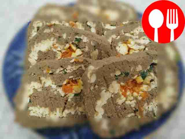 Сытный паштет из свиной печени с салом