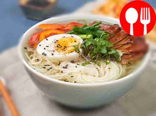 Рамен с яйцами