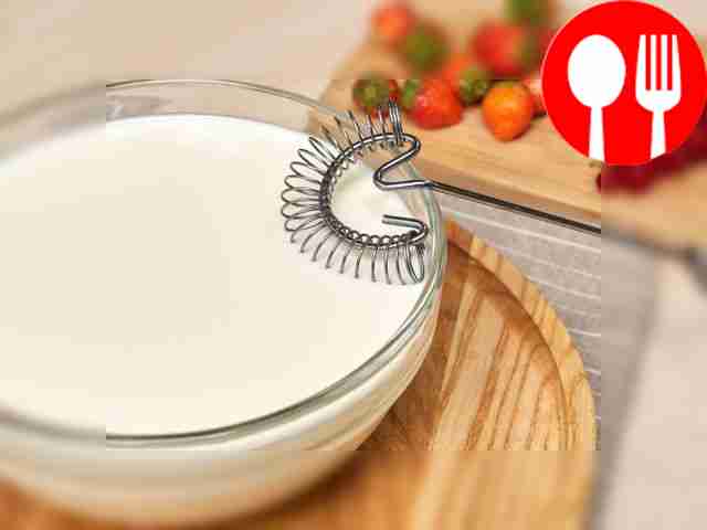 Подготовьте размножение йогурта: молоко...