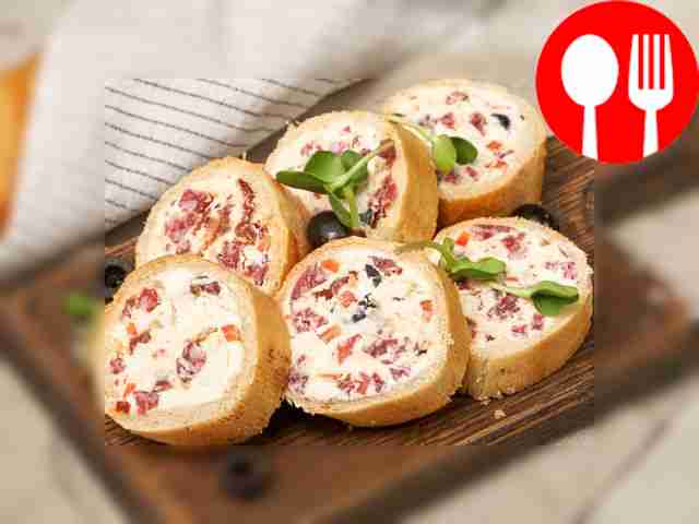 Багет с копченой колбасой