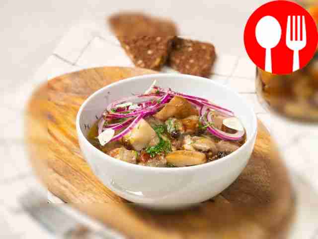 Маринованные белые грибы