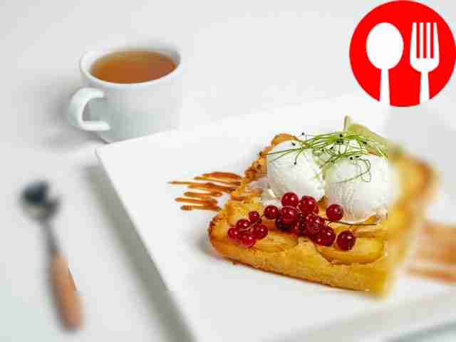 Персиковый коблер