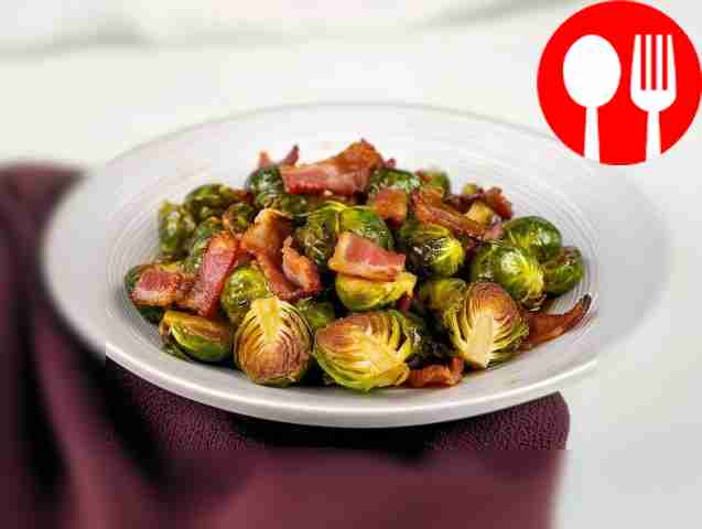 Брюссельская капуста с беконом, соевым соусом и медом