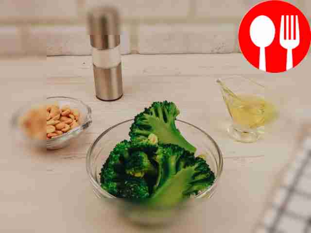 Тщательно вымойте овощи, убедитесь, что все...