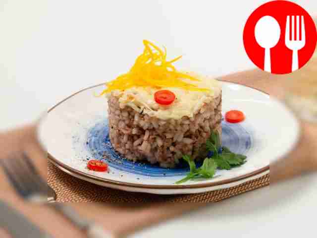 Запеканка из риса и фарша в мультиварке