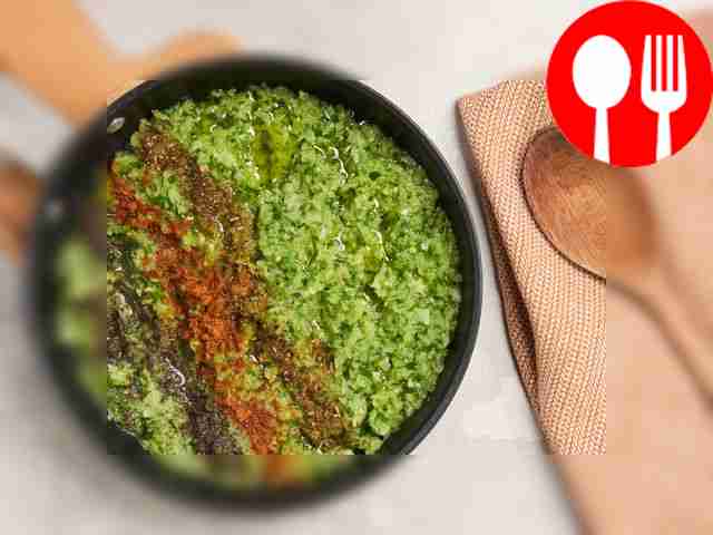 Положите овощную смесь в сковороду или...