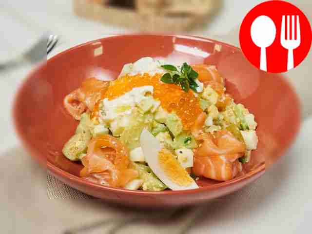 Салат «Нежность» с семгой