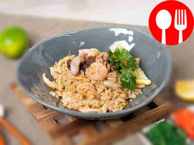 Жареный рис с морепродуктами