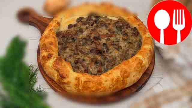 Пирог с лисичками