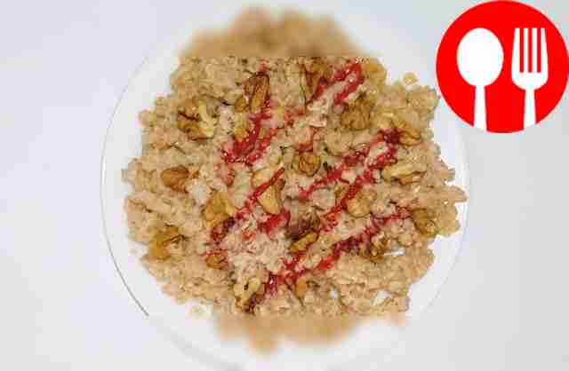 Орехово-медовая овсянка на молоке