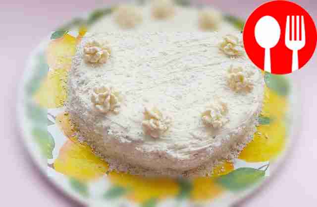 Нежный бисквитный торт с кремом «пломбир»