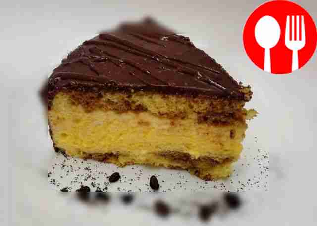 Бисквитный торт с суфле