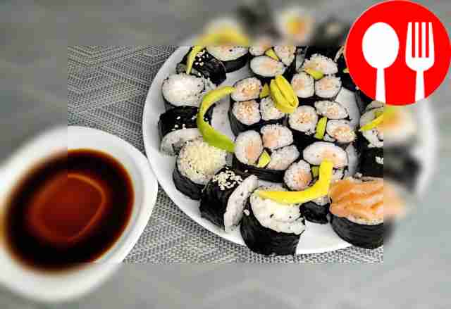 Домашние роллы с авокадо