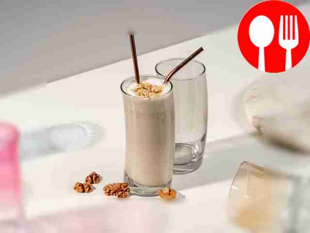 Молочный банановый коктейль