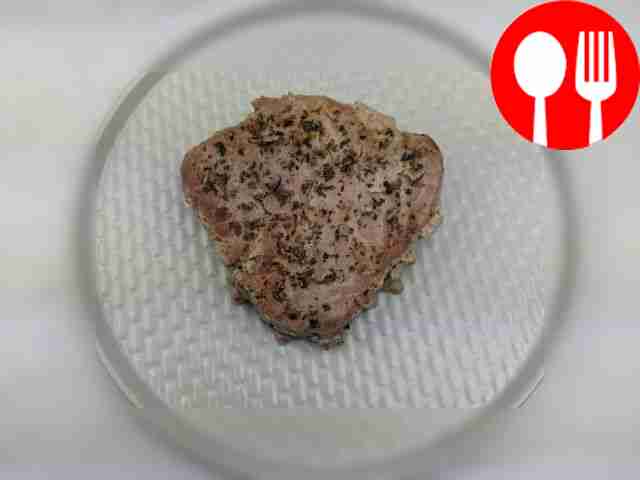 Вкусный жареный тунец