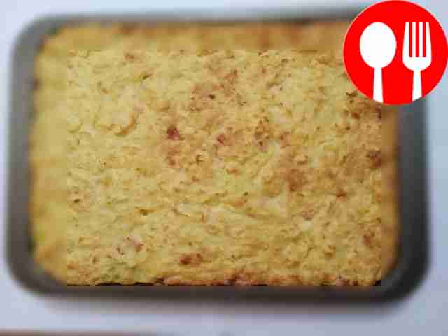 Вкусная запеканка с колбасой и сыром