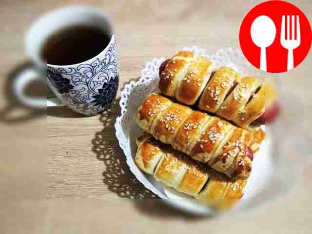 Вкусные сосиски в тесте