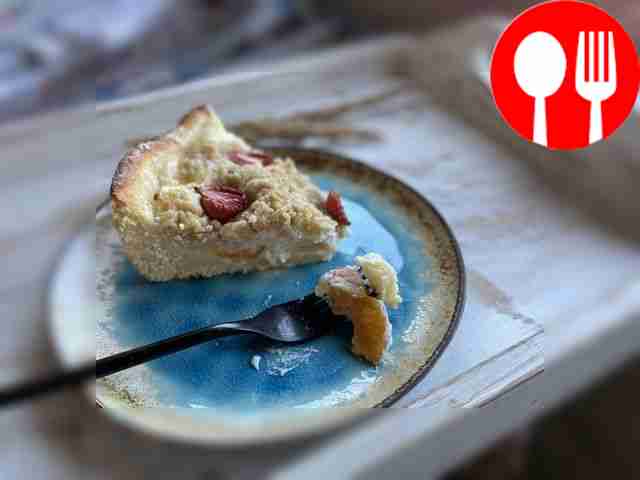 Абрикосовый штрейзель с воздушной начинкой