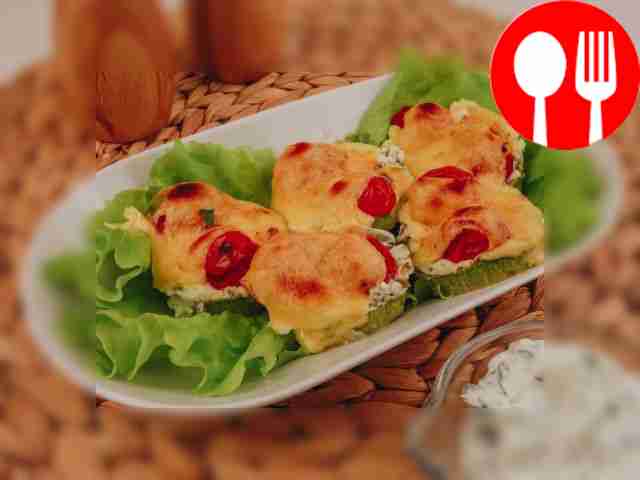 Мини-пицца из цукини