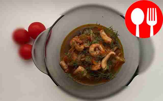 Овощное рагу с морепродуктами