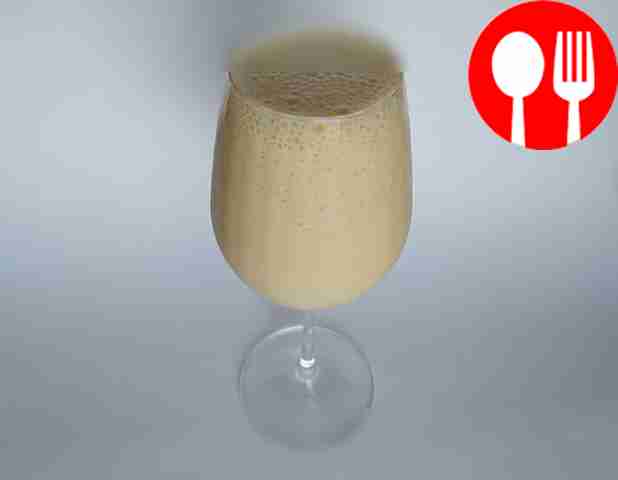 Десертный сливовый суп с корицей