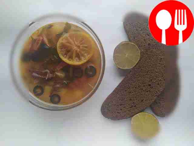 Солянка с различными видами мяса