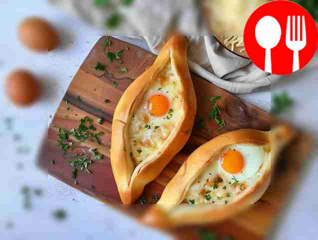 Хачапури по-аджарски на мацони