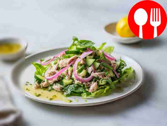 Диетический салат из тунца и огурца