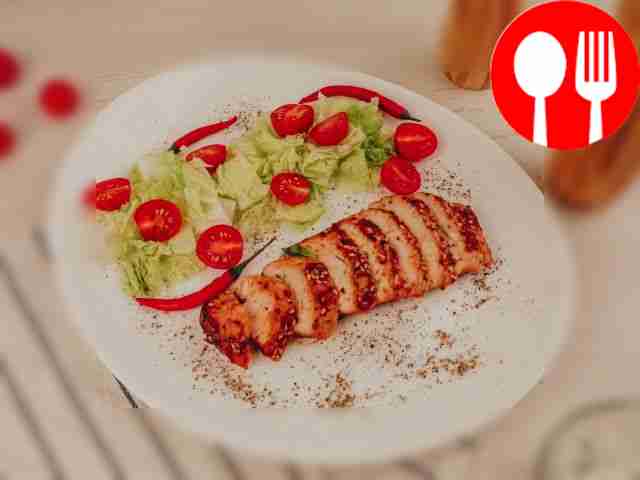 Стейк из индейки в соусе терияки, запеченный в духовке