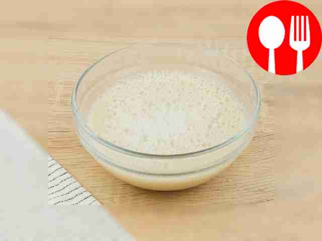 Подогрейте воду, всыпьте сахар, тщательно...