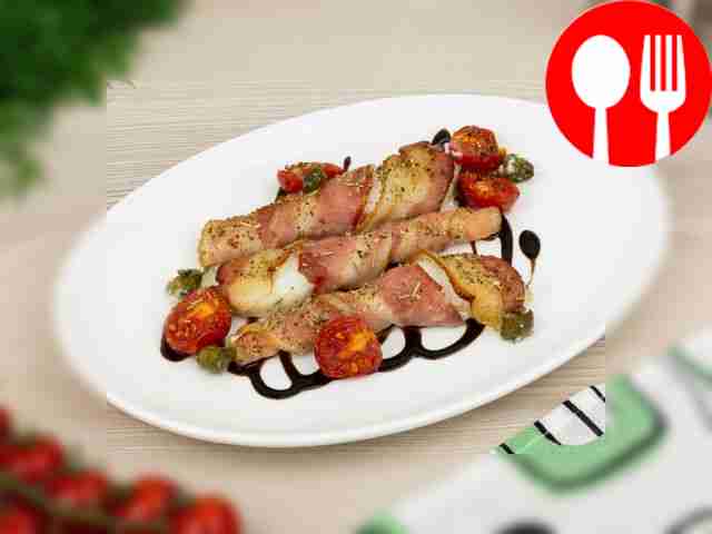 Судак с беконом