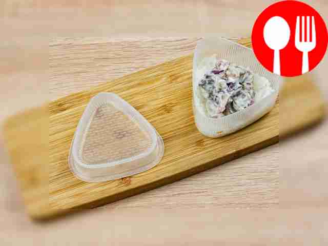 Теперь переходим к формированию самих онигири....