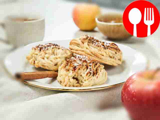 Ежики из песочного теста