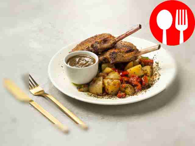 Отбивная с корнем петрушки