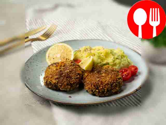 Отбивная из свиного фарша