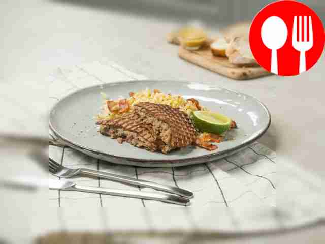 Отбивная в вафельных коржах