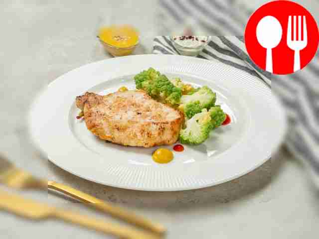 Отбивная с дижонской горчицей