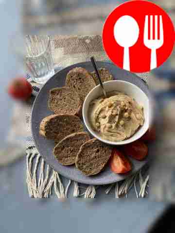 Хумус с копченой паприкой