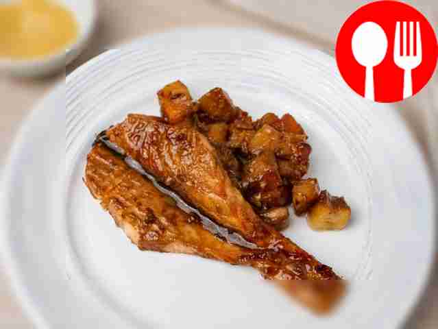 Лосось, запеченный с тыквой