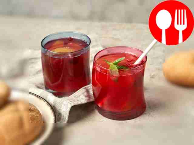 Компот из айвы с замороженной вишней