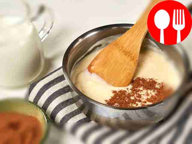 Приготовьте соус. Подогрейте молоко до...