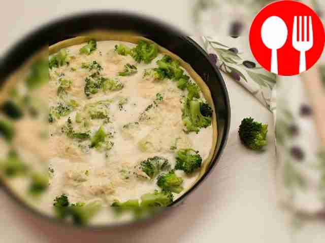 Форму смажьте сливочным маслом, выложите и...