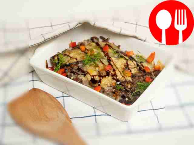 Мусака с орехами